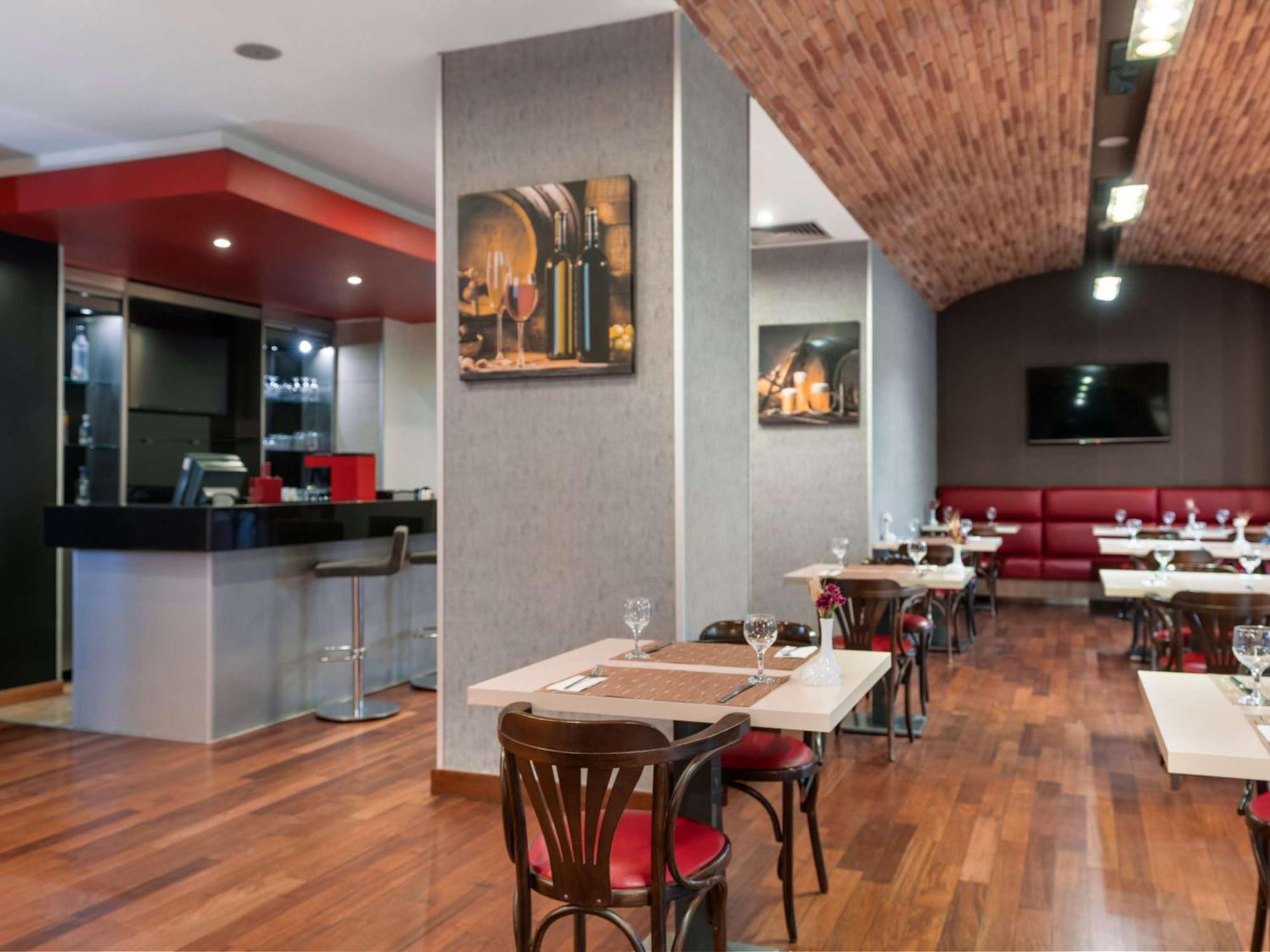 Ibis Eskişehir Luaran gambar