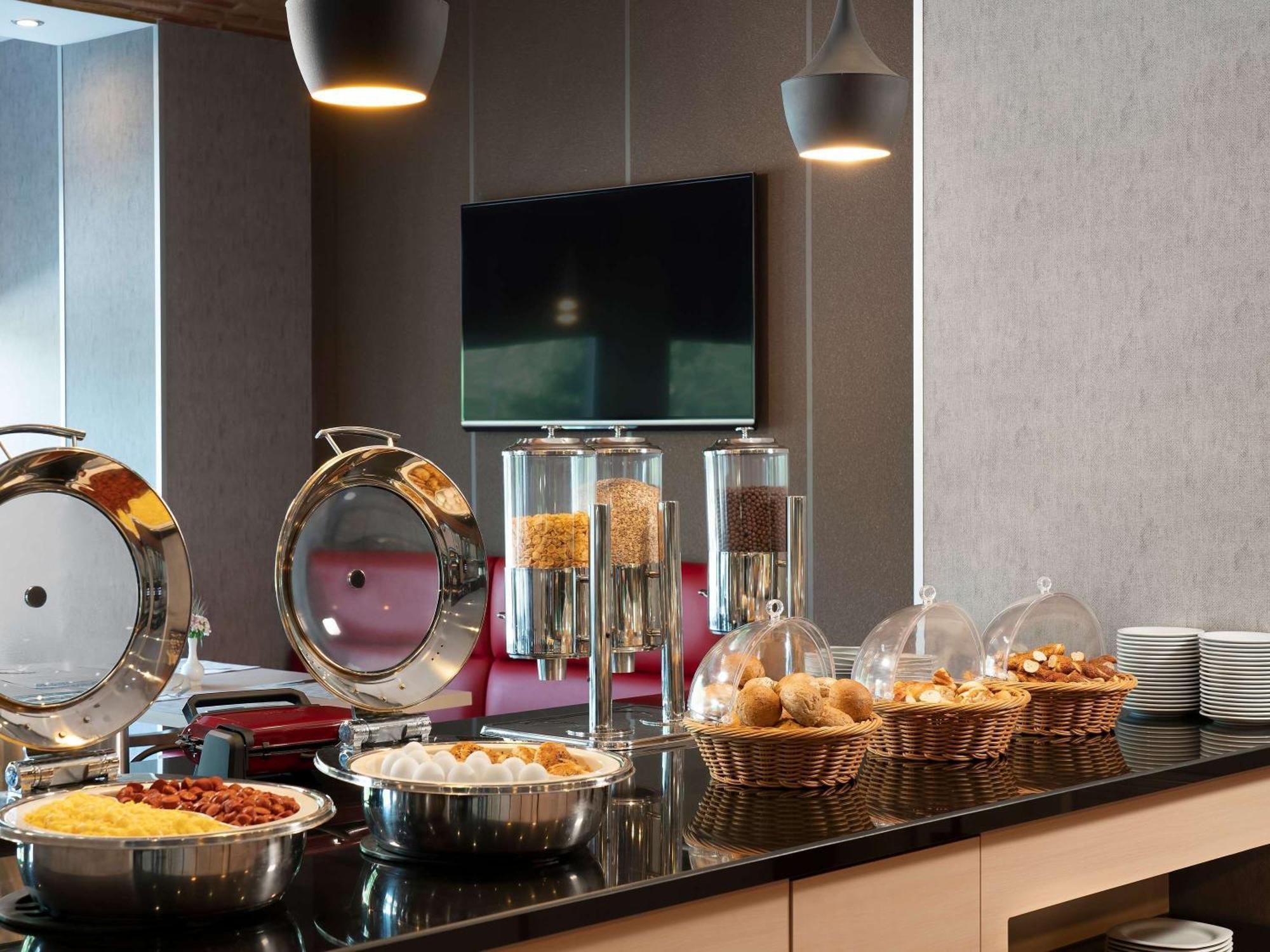 Ibis Eskişehir Luaran gambar